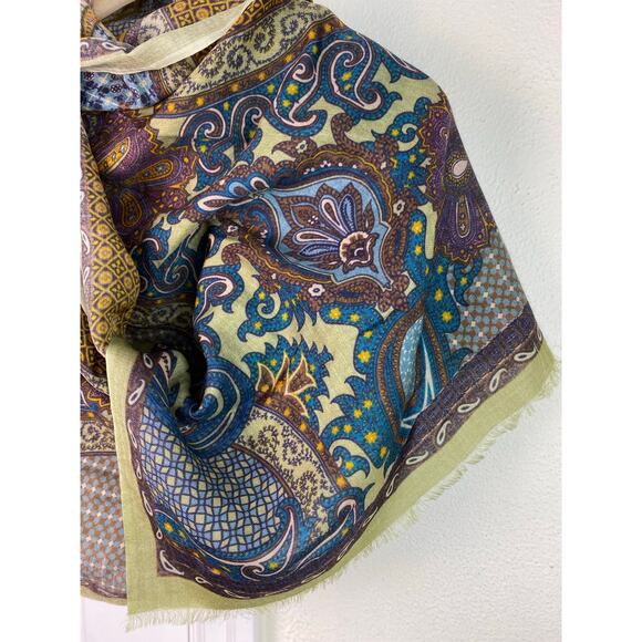 Shingora Women's Green Paisley Fringed Wool Silk Blend Rectangular Boho Scarf - Picture 2 of 6